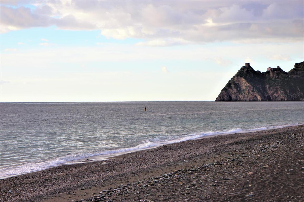 Camping La Focetta Sicula Sant'Alessio Siculo Luaran gambar